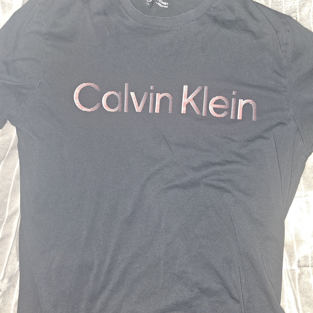 Calvin Klein Black T-Shirt